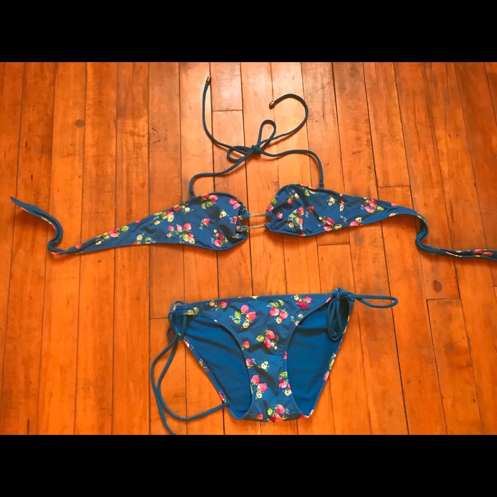 Abercrombie & Fitch bikini